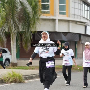 Runner Photo 7993370