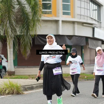 Runner Photo 7993374