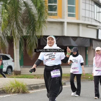 Runner Photo 7993377