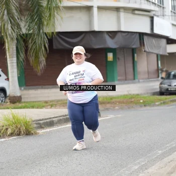 Runner Photo 7993422