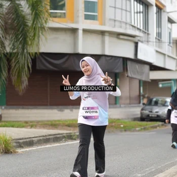 Runner Photo 7993454
