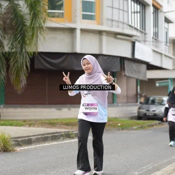 Runner Photo 7993457