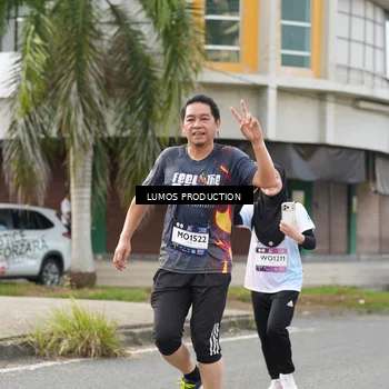 Runner Photo 7993485