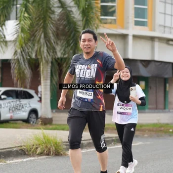 Runner Photo 7993490