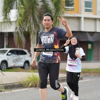 Runner Photo 7993497