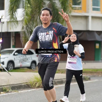 Runner Photo 7993498