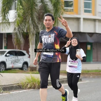 Runner Photo 7993501