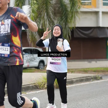 Runner Photo 7993503