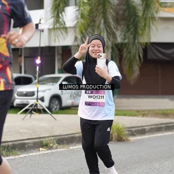 Runner Photo 7993511