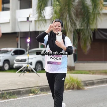 Runner Photo 7993517
