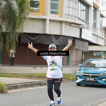 Runner Photo 7993525