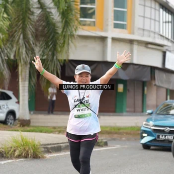 Runner Photo 7993528