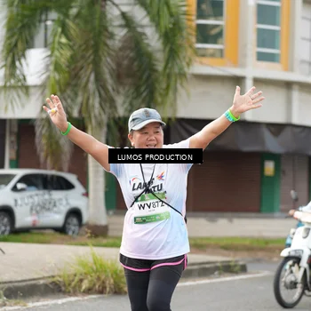 Runner Photo 7993537