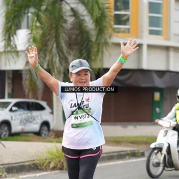Runner Photo 7993540
