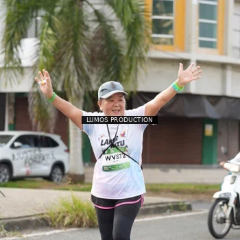 Runner Photo 7993546