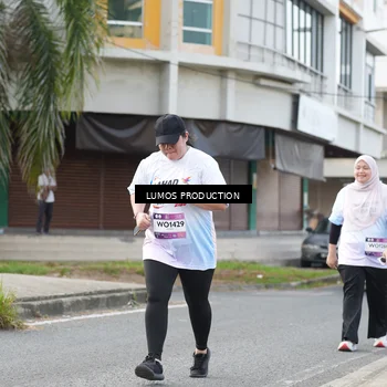 Runner Photo 7993566
