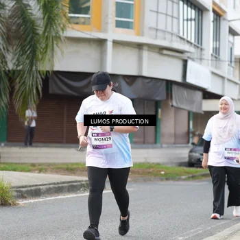 Runner Photo 7993569
