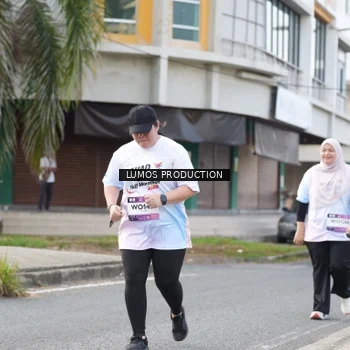 Runner Photo 7993572