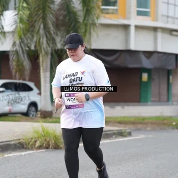 Runner Photo 7993575