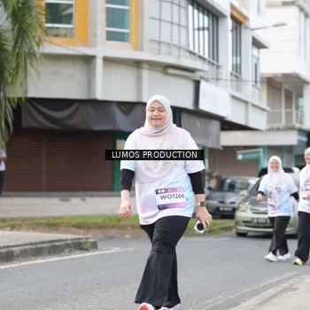 Runner Photo 7993592
