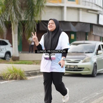 Runner Photo 7993687