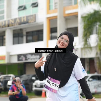 Runner Photo 7993755