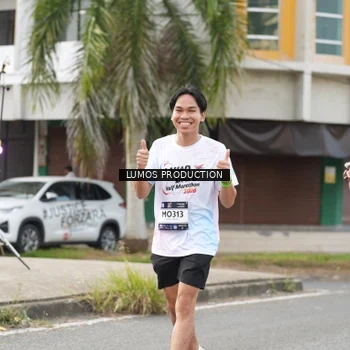 Runner Photo 7993772