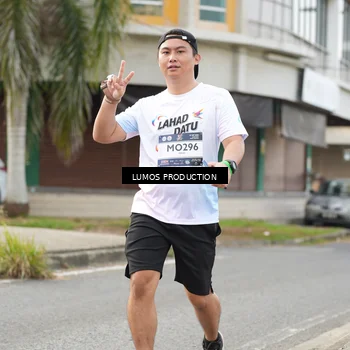 Runner Photo 7993785