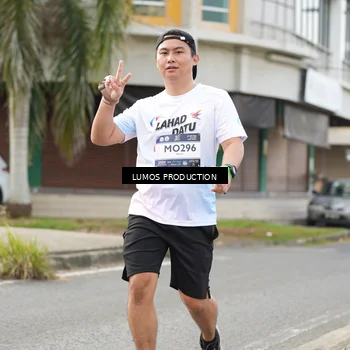 Runner Photo 7993788