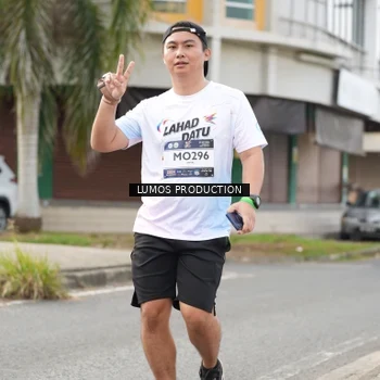 Runner Photo 7993793