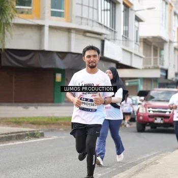 Runner Photo 7993794