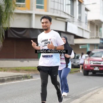 Runner Photo 7993806