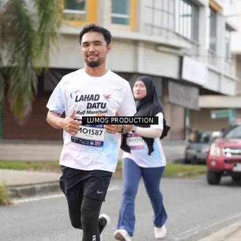 Runner Photo 7993816