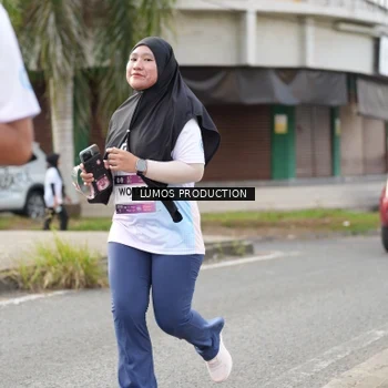 Runner Photo 7993817