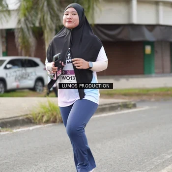Runner Photo 7993823