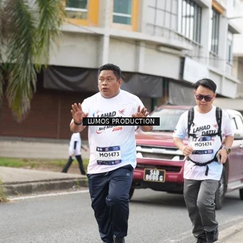Runner Photo 7993832