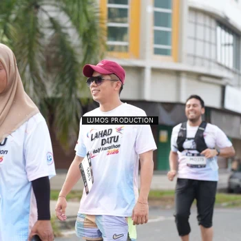Runner Photo 7993879