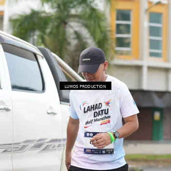 Runner Photo 7993884