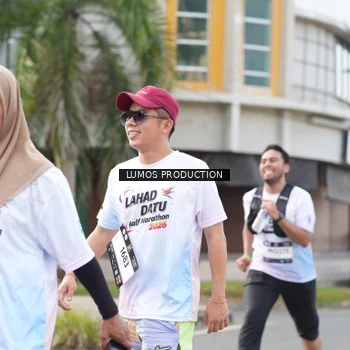 Runner Photo 7993885