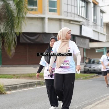 Runner Photo 7993894