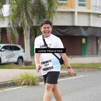 Runner Photo 7993912