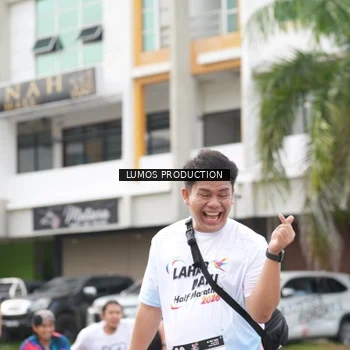 Runner Photo 7993921