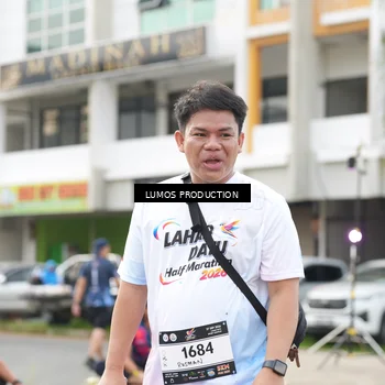 Runner Photo 7993937