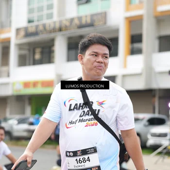 Runner Photo 7993942