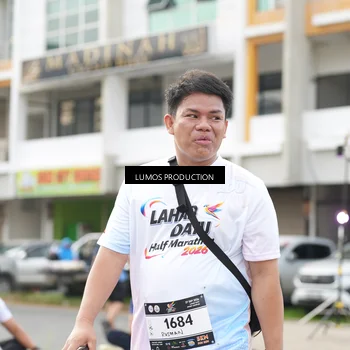 Runner Photo 7993945