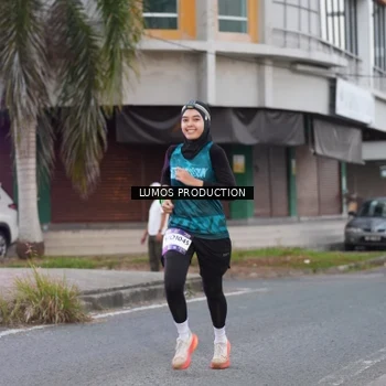 Runner Photo 7994006