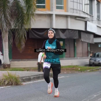 Runner Photo 7994008