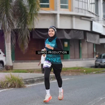 Runner Photo 7994010