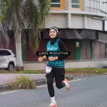 Runner Photo 7994012