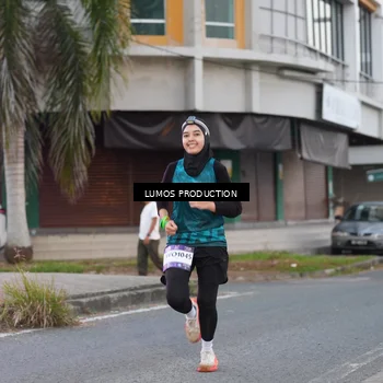 Runner Photo 7994013